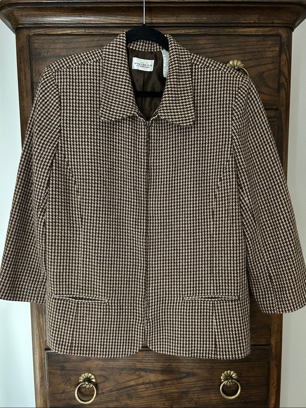 Villager Vintage Wool Blend Brown & Cream Houndstooth Zip Blazer, Size 18